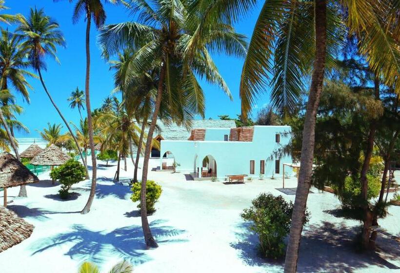 فندق Kijani Beach Villas