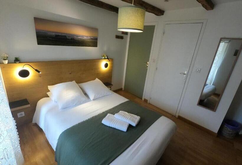 ホテル La Maison   Hôtel & Gîte