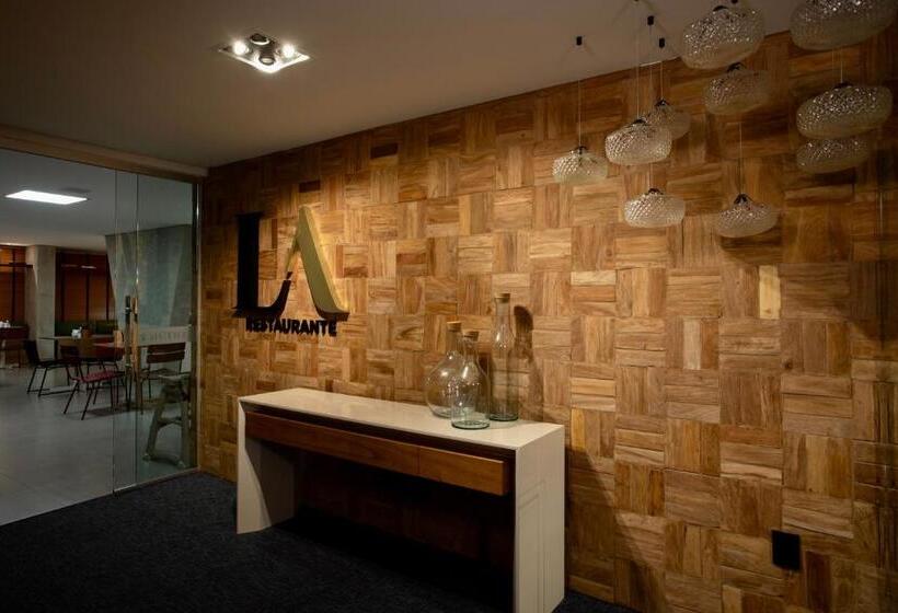 La Hotel Votuporanga