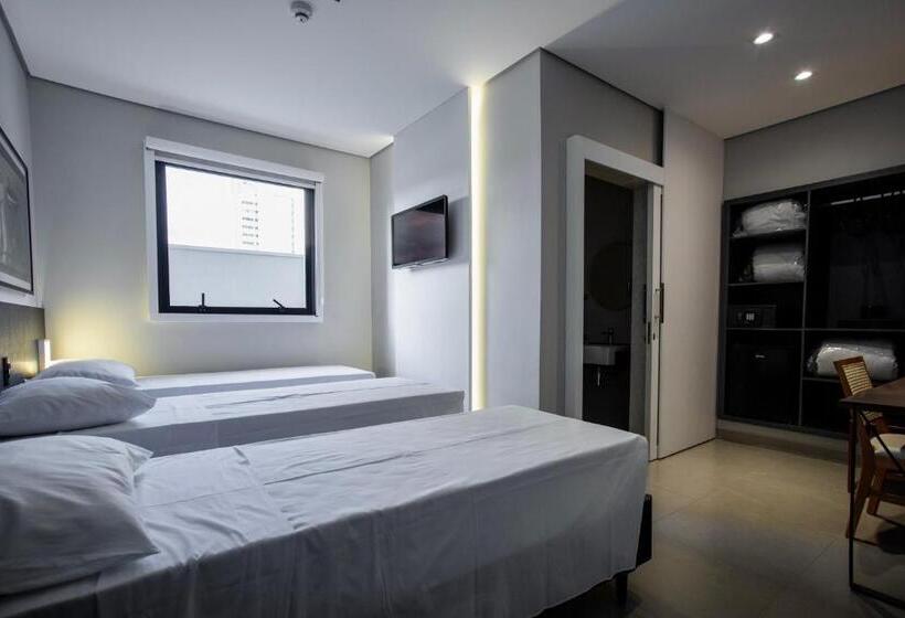 La Hotel Votuporanga