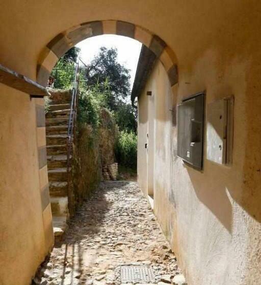 Отель Leremorifugio Escursionistico10 Min Steep Walk