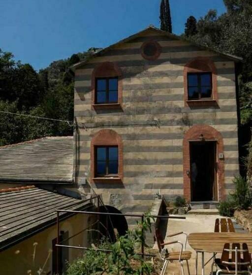 Отель Leremorifugio Escursionistico10 Min Steep Walk