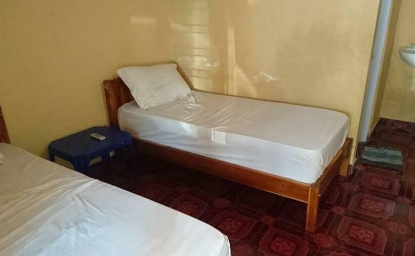 בית מלון כפרי Merpati