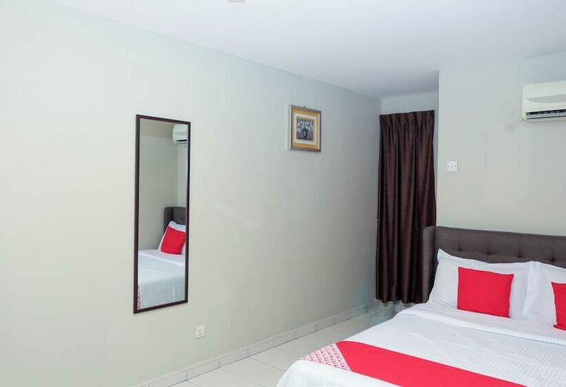 فندق Oyo 90338 Prima Saujana Budget