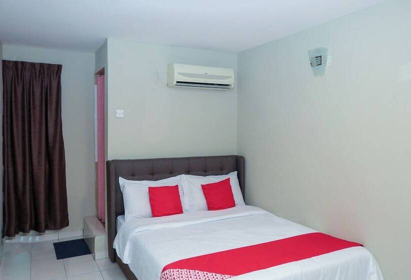 فندق Oyo 90338 Prima Saujana Budget