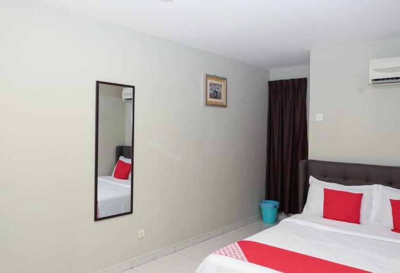 فندق Oyo 90338 Prima Saujana Budget