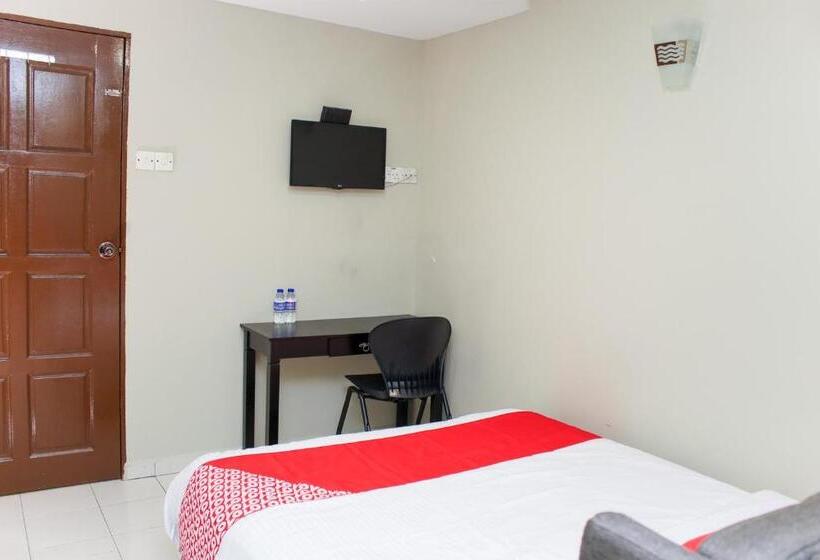 فندق Oyo 90338 Prima Saujana Budget
