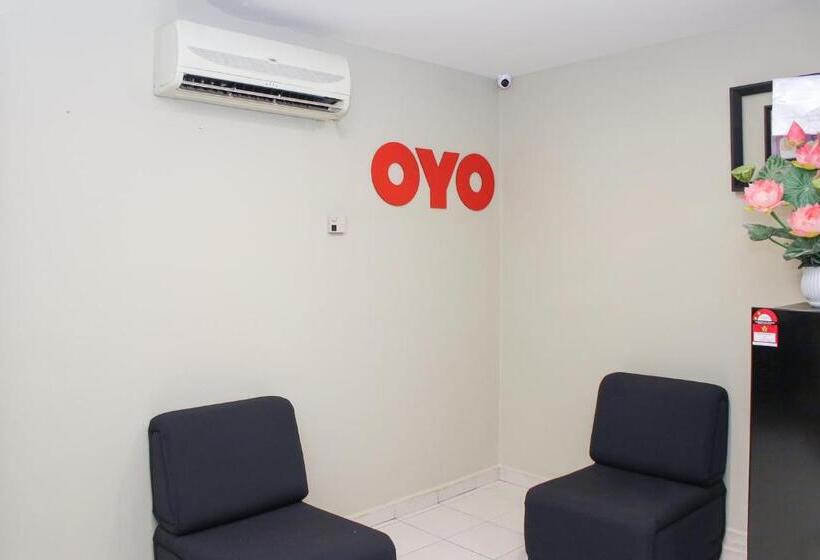 فندق Oyo 90338 Prima Saujana Budget
