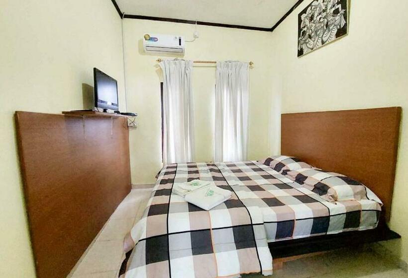 בית מלון כפרי Quattrick Dee Homestay Mitra Reddoorz