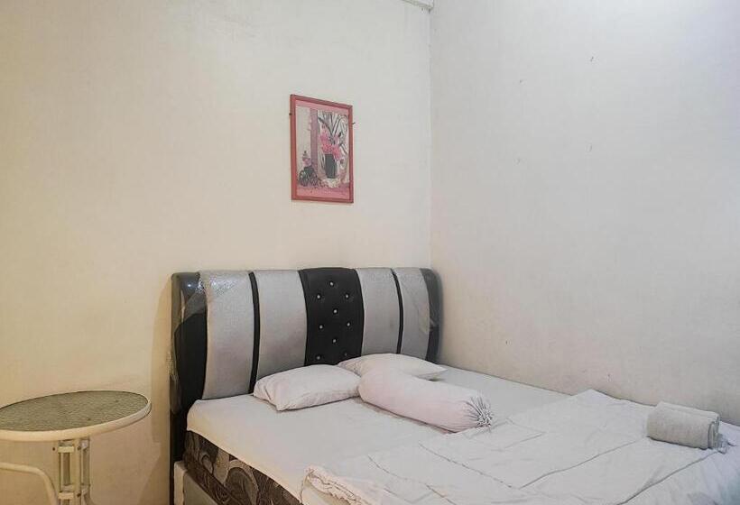 בית מלון כפרי Reddoorz Syariah @ Jalan Jendral Sudirman Jambi