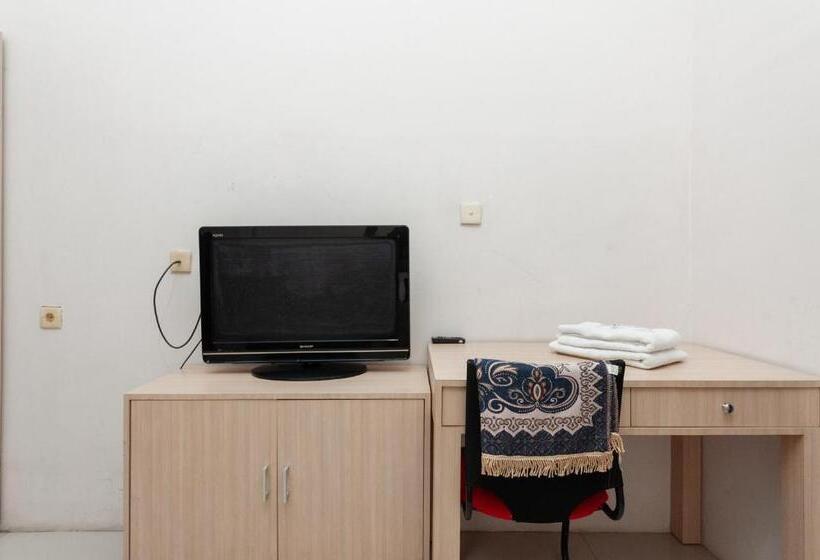 ホテル Reddoorz Syariah Near Banda Aceh Convention Hall