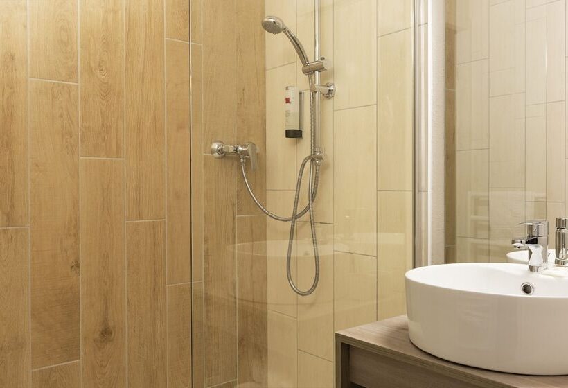 فندق Sowell Family La Lauziere