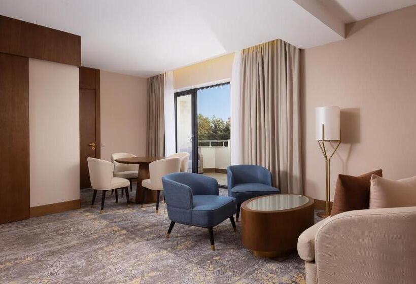 호텔 Swissôtel Wellness Resort Alatau Almaty