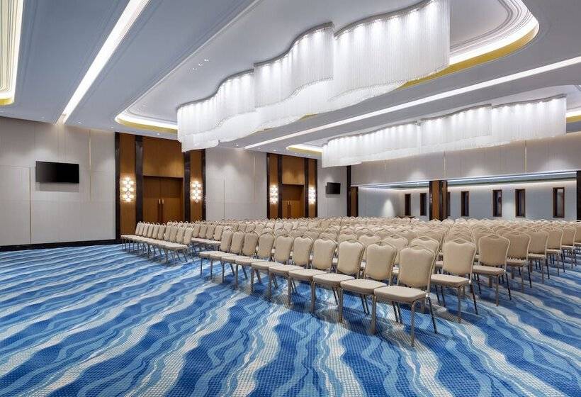 호텔 Swissôtel Wellness Resort Alatau Almaty