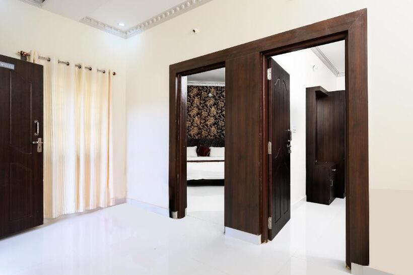 Отель The Excellency Resort & Spa, Coorg