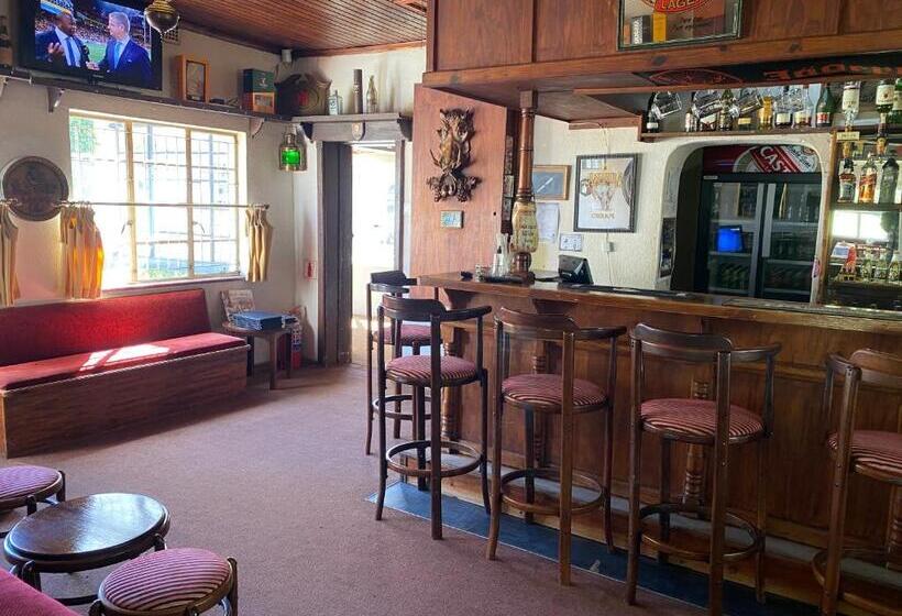 فندق The Historic Hogsback Inn