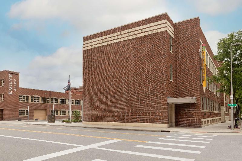 ホテル The Slate Denver, Tapestry Collection By Hilton