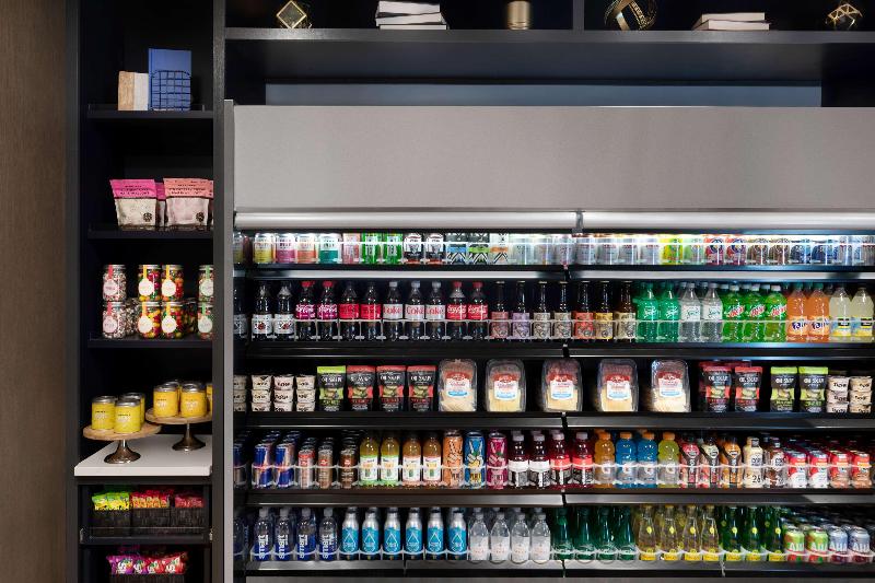 ホテル The Slate Denver, Tapestry Collection By Hilton