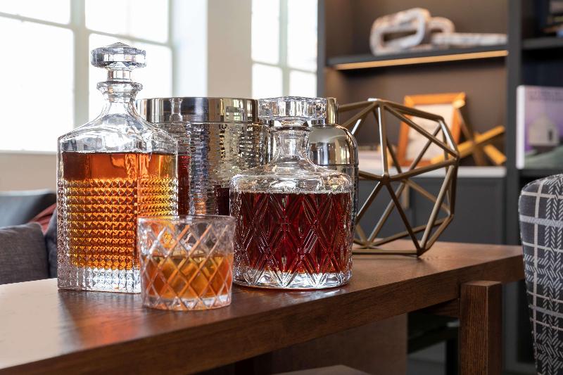 ホテル The Slate Denver, Tapestry Collection By Hilton