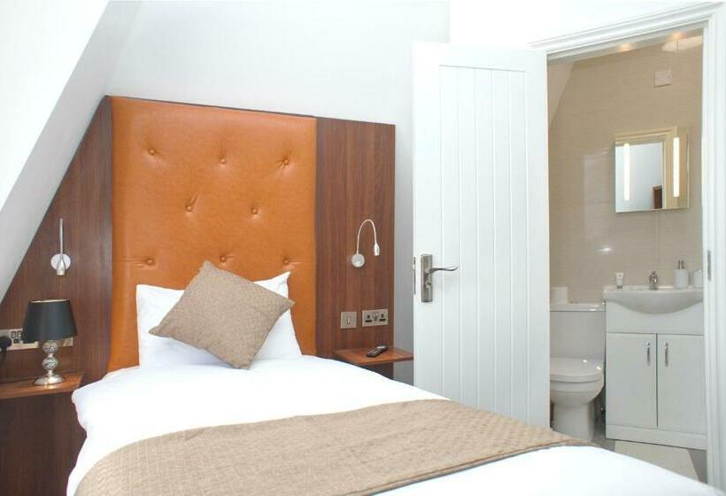 فندق Trivelles Rochester