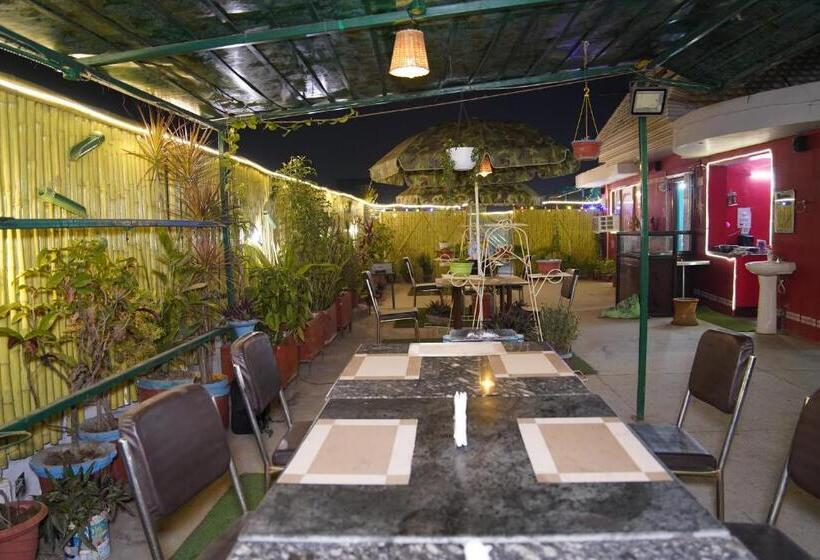 فندق Virasat Retreat