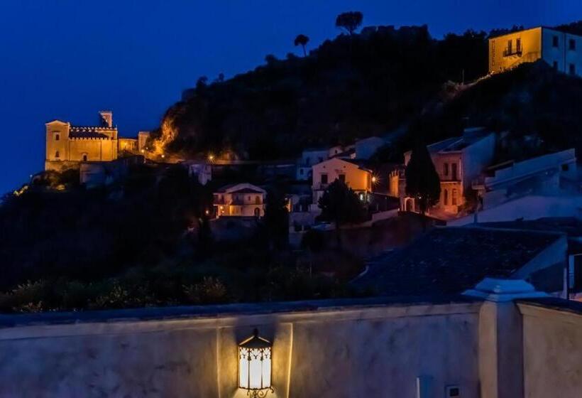 펜션 Bar Vitelli Charming Suites