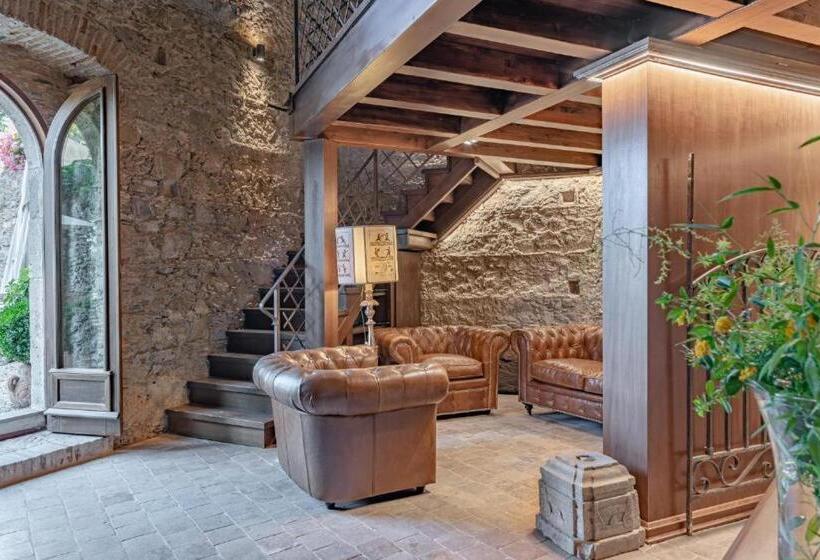 펜션 Bar Vitelli Charming Suites