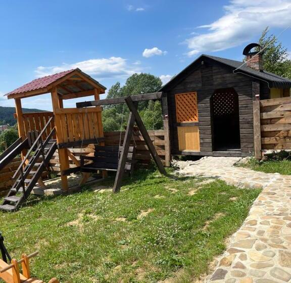 پانسیون Belvedere Karpaty Panorama