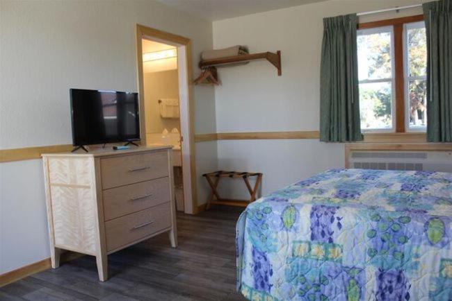 モーテル Pony Island Inn