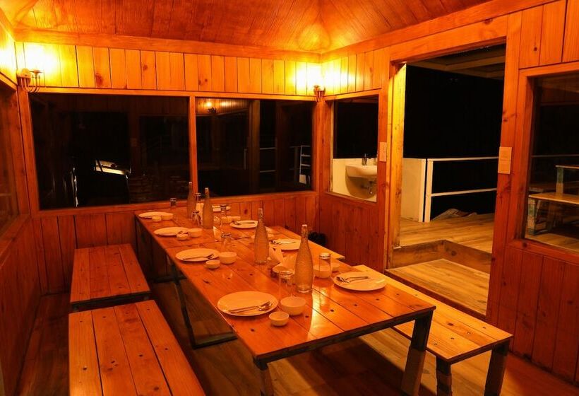 渡假胜地  Chow Chow Valley   Hostel