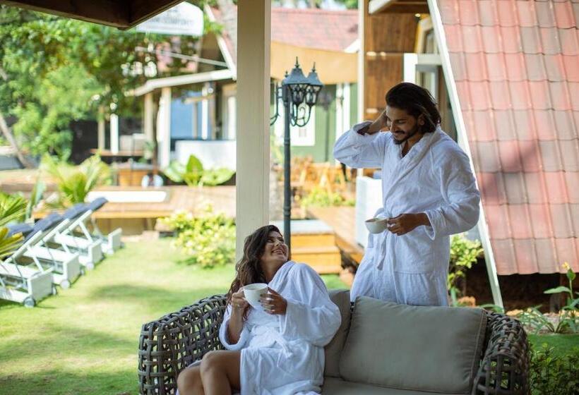 Resort The Ark Comforts