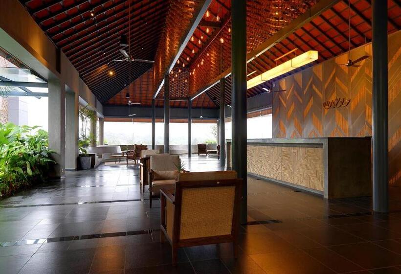 Saptha Resort And Spa