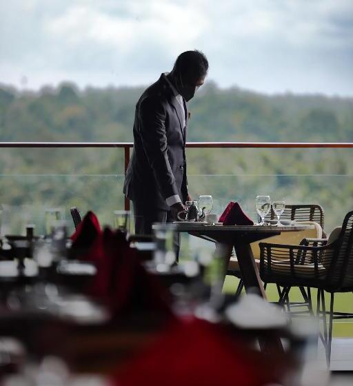 Saptha Resort And Spa