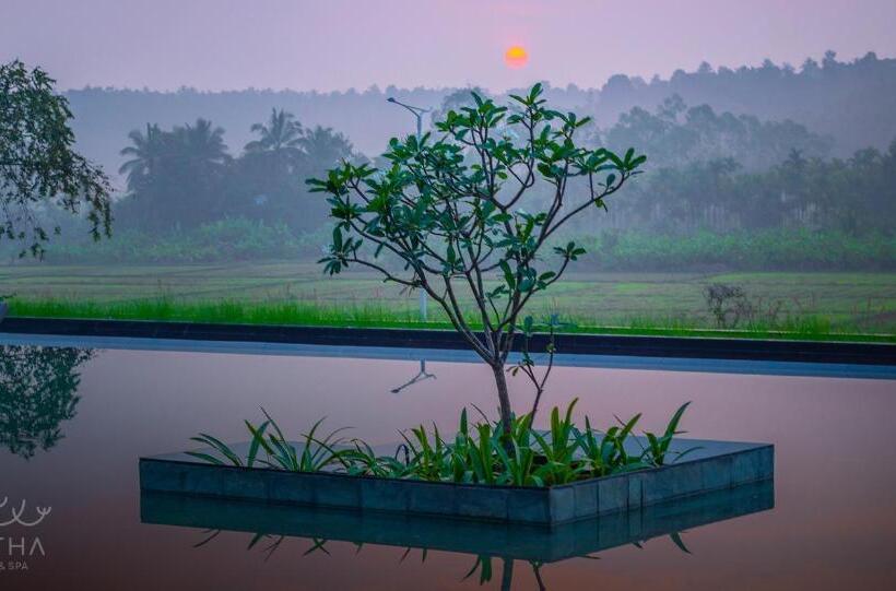 Saptha Resort And Spa