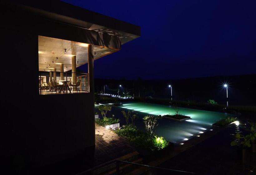 Saptha Resort And Spa