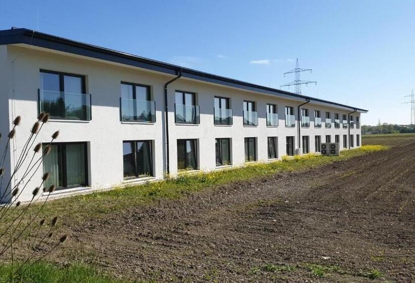 To Hotel By Wmm Hotels