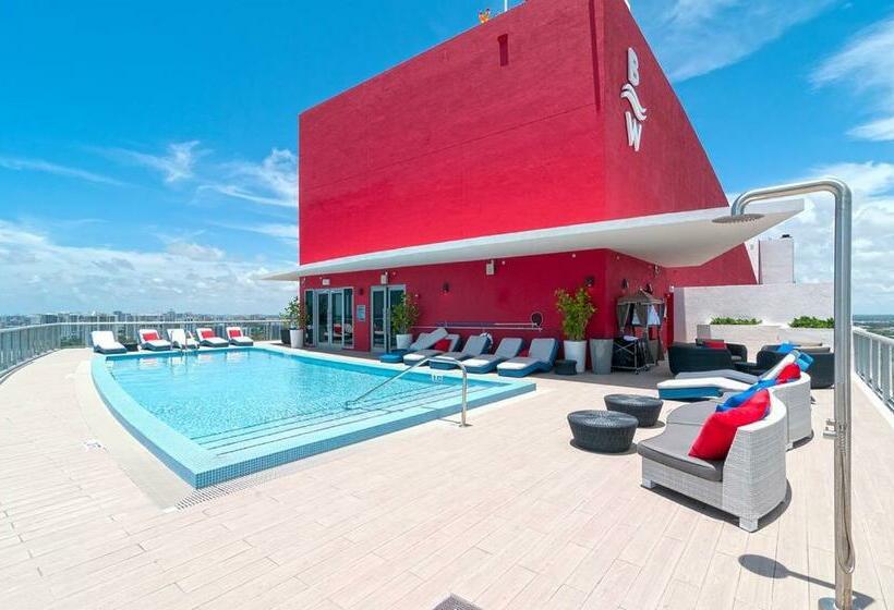 Iconic View   Hotel S Benefits   Low Rates