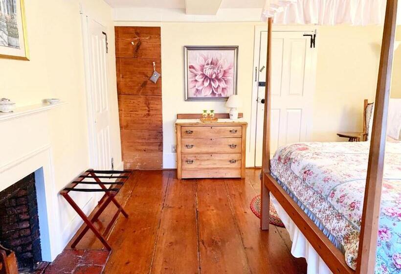 住宿加早餐 Franklyn Farm Inn