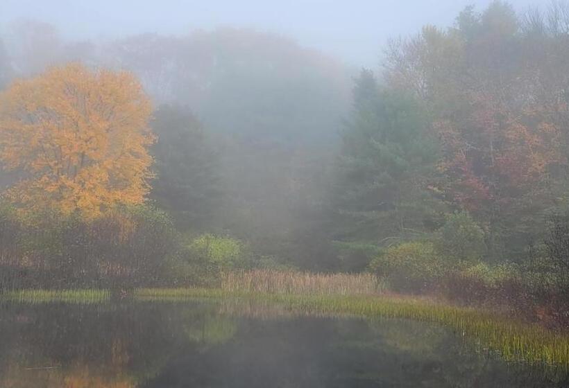 住宿加早餐 Franklyn Farm Inn