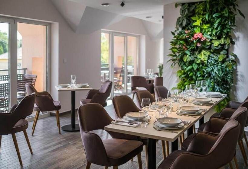 צימר Kistucsok Food & Room