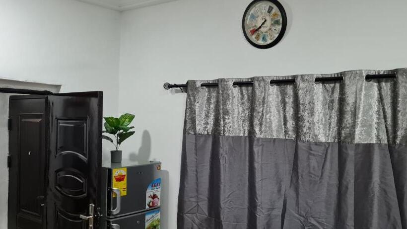 تختخواب و صبحانه Nesta Barron  Home Away From Home