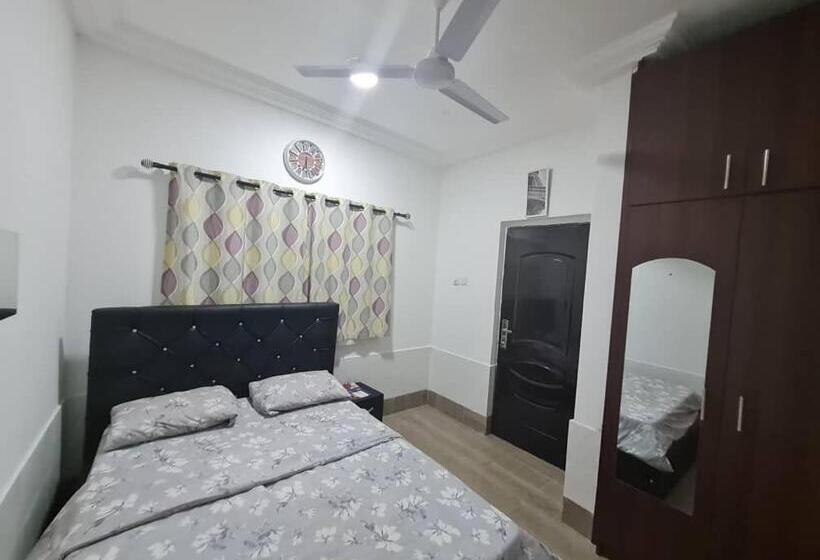 تختخواب و صبحانه Nesta Barron  Home Away From Home