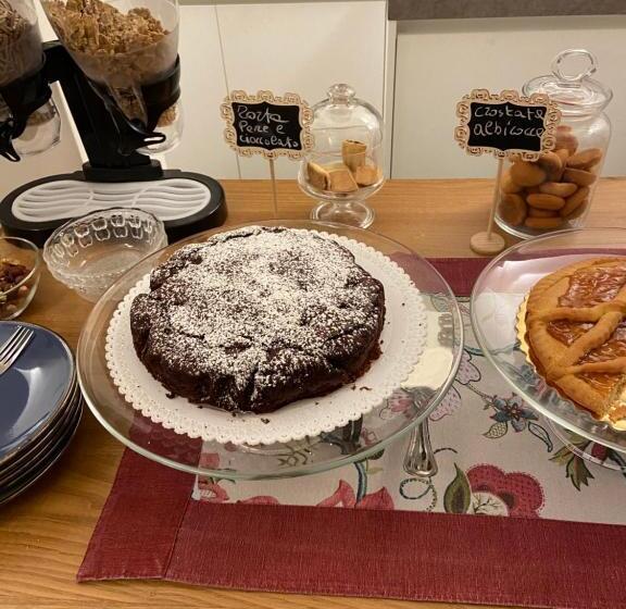 تختخواب و صبحانه Palazzo Degli Stemmi