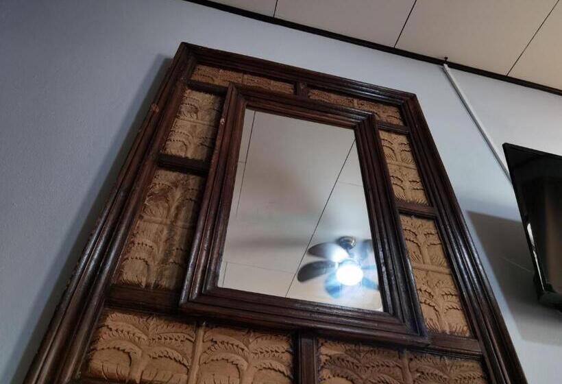 ベッドアンドブレックファースト Sunrise House