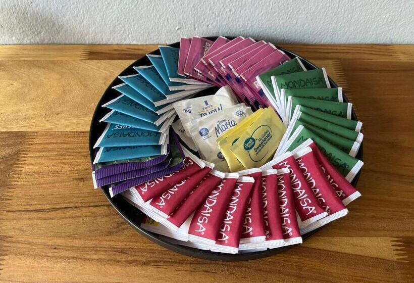 ベッドアンドブレックファースト Sunrise House