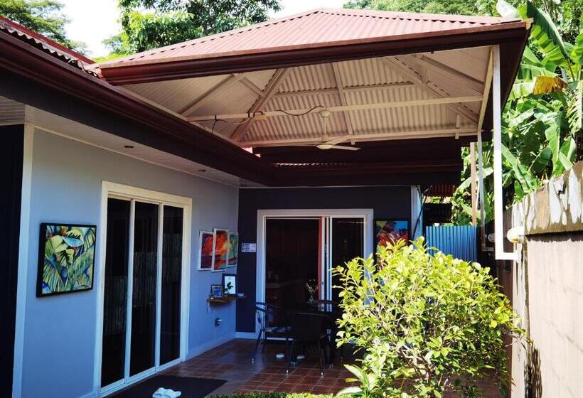 ベッドアンドブレックファースト Sunrise House