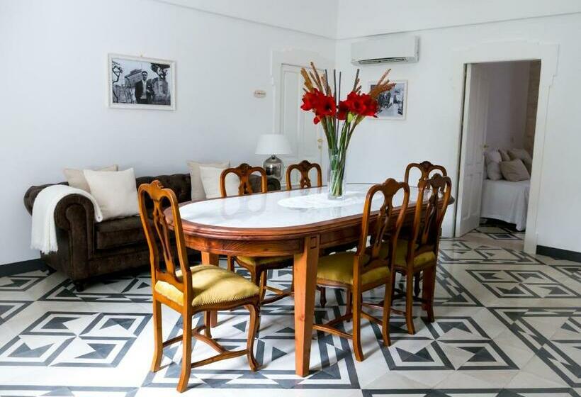 צימר Villa Aurelia Suites And Apartments