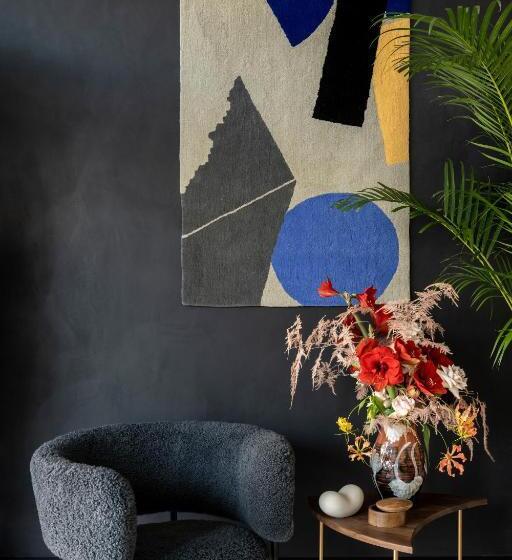 Cove Landmark Pinnacle