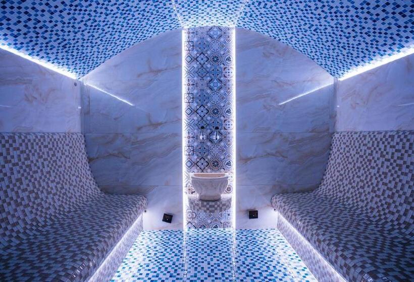 هتل любокрай готельно відпочинковий комплекс