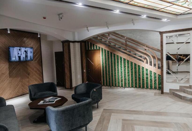 هتل любокрай готельно відпочинковий комплекс